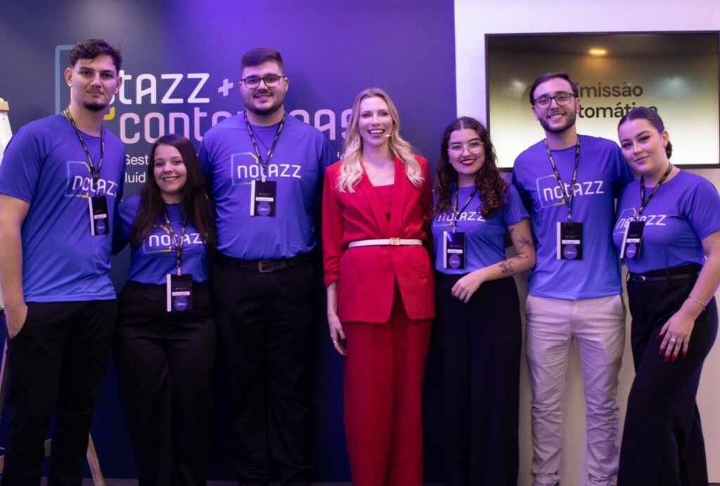 equipe do notazz no evento contadoras